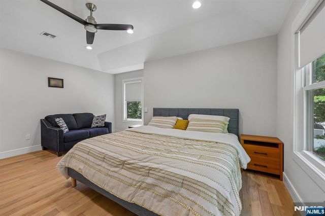 676 Ridgewood Avenue, Oradell, NJ 07649