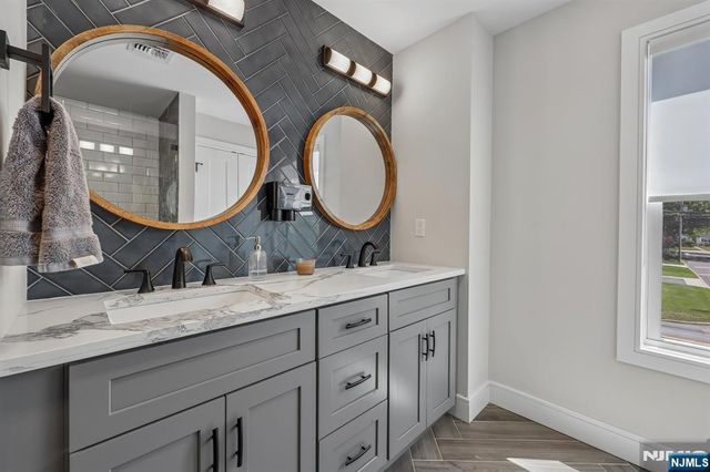 676 Ridgewood Avenue, Oradell, NJ 07649