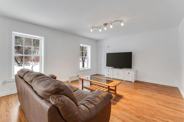 113 Mill Brook Road, Fayston, VT 05673