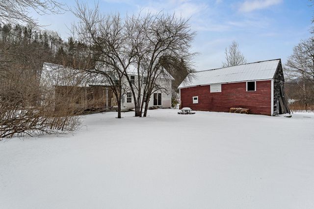 113 Mill Brook Road, Fayston, VT 05673