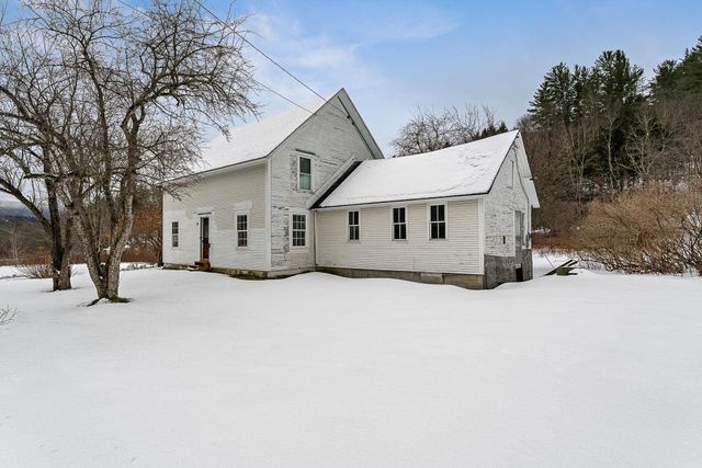 113 Mill Brook Road, Fayston, VT 05673