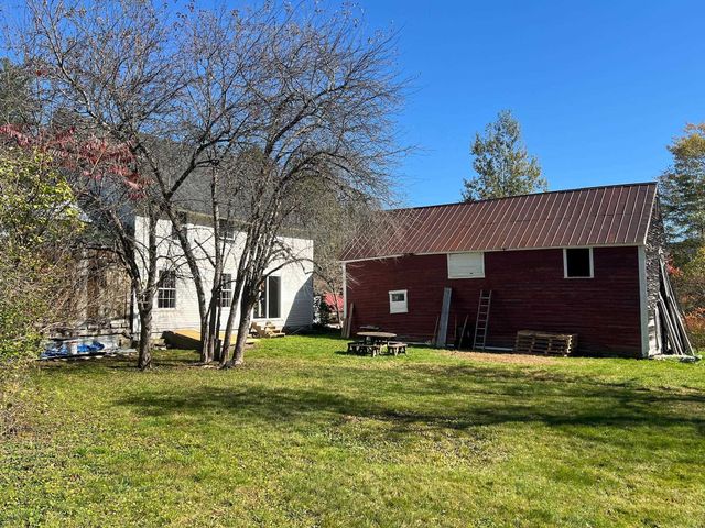 113 Mill Brook Road, Fayston, VT 05673