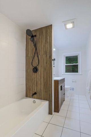 15 Bosworth Rd, Framingham, MA 01701