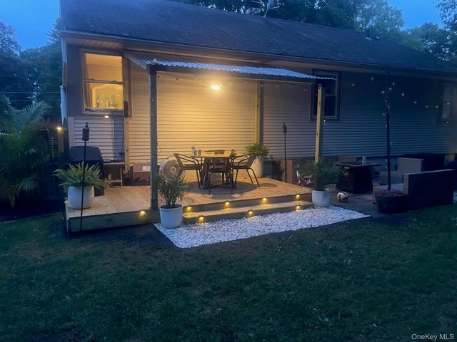 199 Lakeside Road, Newburgh, NY 12550