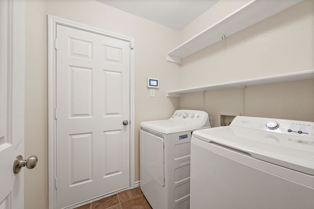 10104 Chapel Glen Terrace, Fort Worth, TX 76116