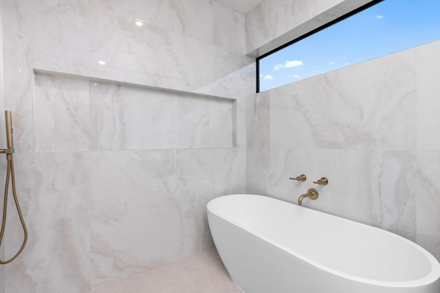 827 SE 2nd Avenue, Delray Beach, FL 33483