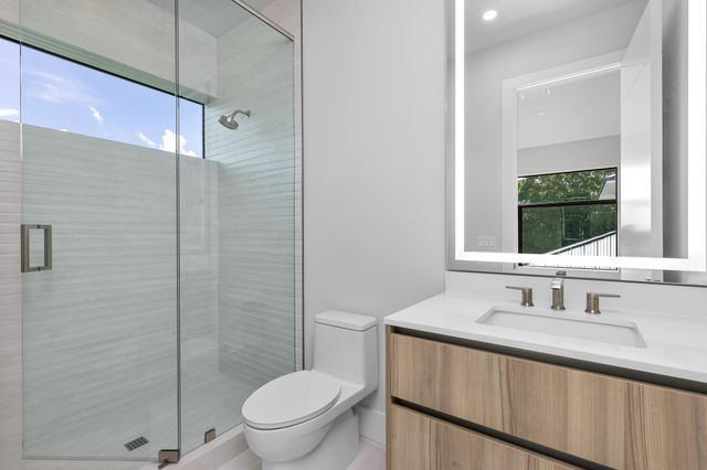 827 SE 2nd Avenue, Delray Beach, FL 33483
