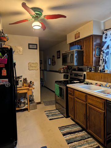 20250 S 1485 Road, Stockton, MO 65785