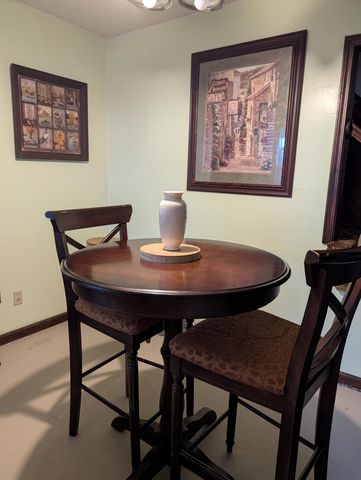 20250 S 1485 Road, Stockton, MO 65785