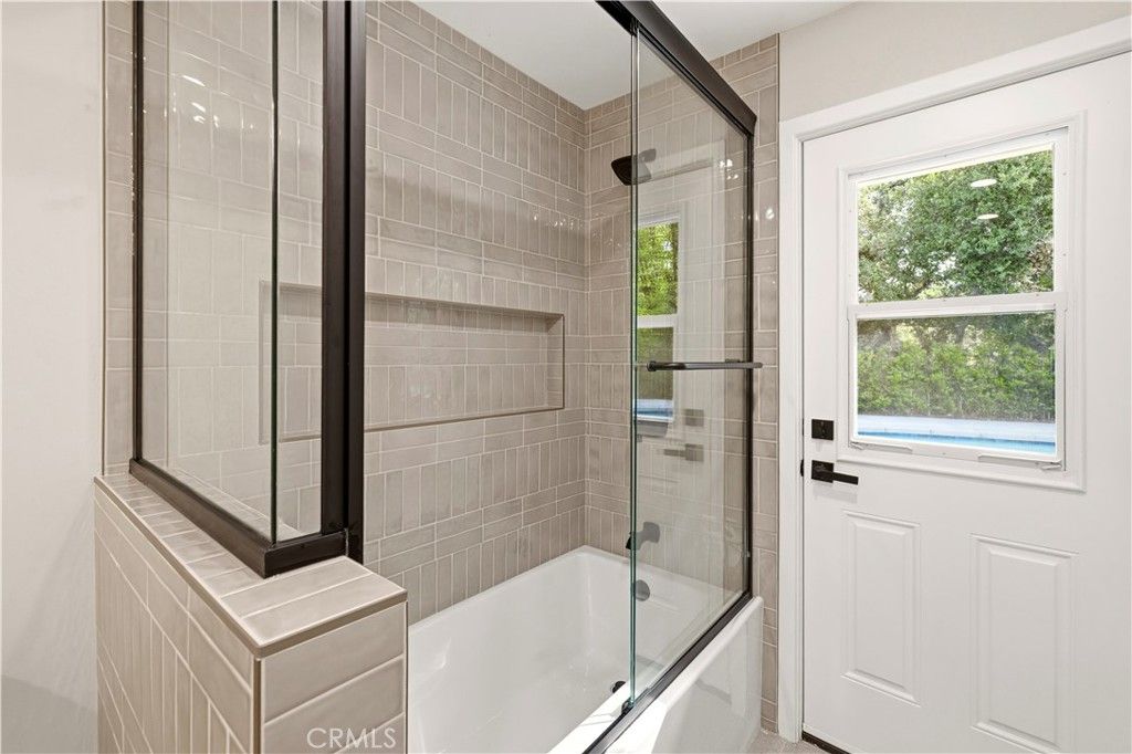 Image 25 of property listing at 26418 Sand Canyon Road, Canyon Country, CA 91387