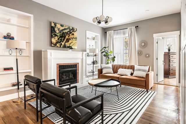 5017 S Drexel Boulevard 101, Chicago, IL 60615