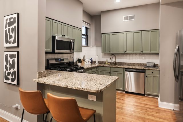 5017 S Drexel Boulevard 101, Chicago, IL 60615