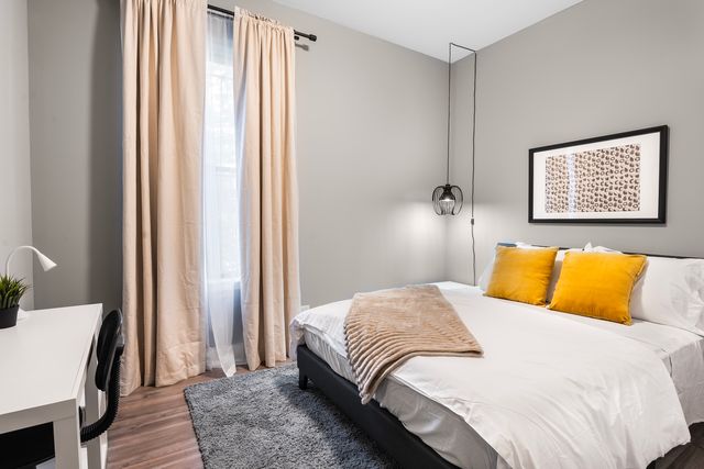 5017 S Drexel Boulevard 101, Chicago, IL 60615