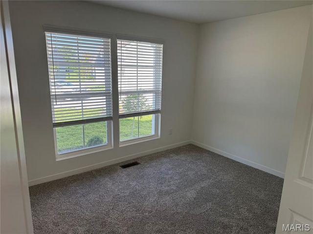 2040 Central Park Drive Drive, Troy, MO 63379