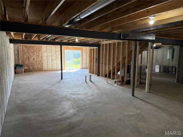 2040 Central Park Drive Drive, Troy, MO 63379