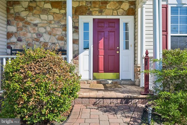 404 COUNTRY EDGE CIR, Downingtown, PA 19335