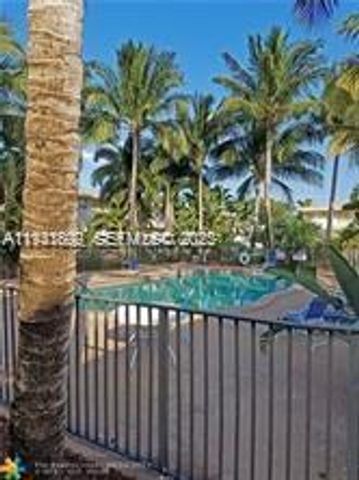 4051 NE 13th Ave 54-3, Oakland Park, FL 33334