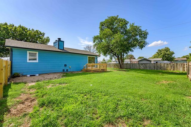 3026 W Hadden Ave, Wichita, KS 67217