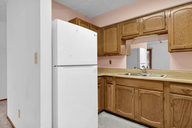 3967 Karl Road, 224, Columbus, OH 43224