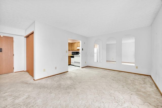 3967 Karl Road, 224, Columbus, OH 43224