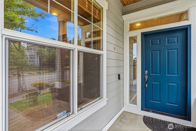 17123 Parkside Way SE, Renton, WA 98058