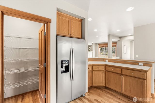 17123 Parkside Way SE, Renton, WA 98058