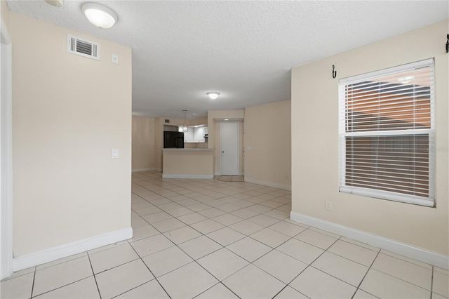 4532 COMMANDER DRIVE 2121, Orlando, FL 32822