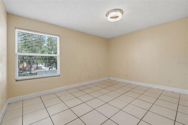 4532 COMMANDER DRIVE 2121, Orlando, FL 32822