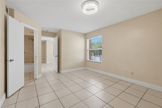 4532 COMMANDER DRIVE 2121, Orlando, FL 32822