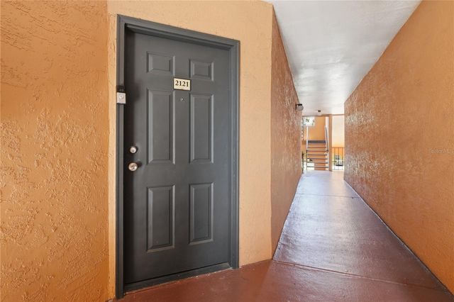 4532 COMMANDER DRIVE 2121, Orlando, FL 32822