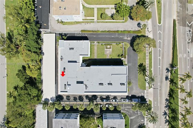 10230 Collins Ave 203, Bal Harbour, FL 33154