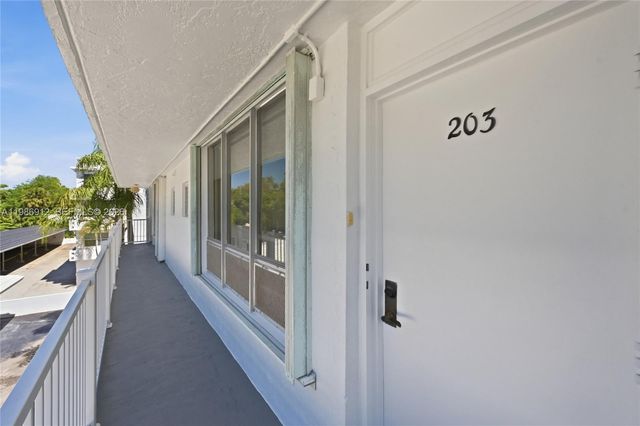 10230 Collins Ave 203, Bal Harbour, FL 33154