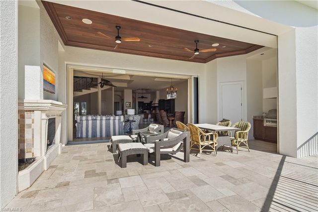 102 Felipe LN, Bonita Springs, FL 34134