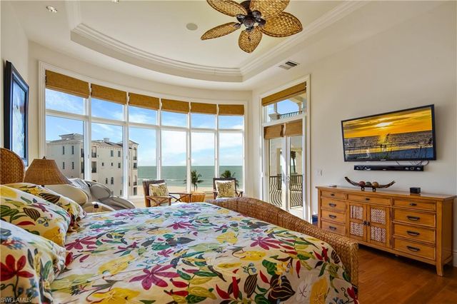 102 Felipe LN, Bonita Springs, FL 34134