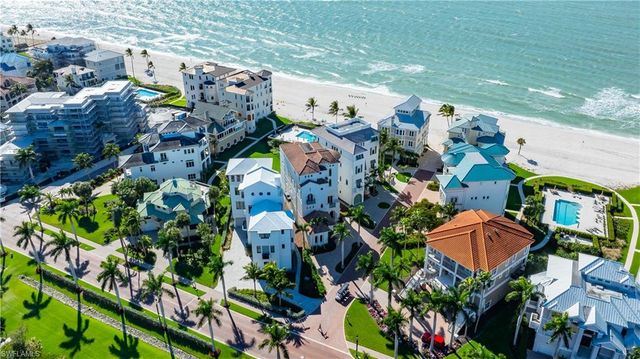 102 Felipe LN, Bonita Springs, FL 34134