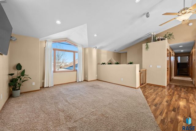 7624 S Courtyard Cir Circle, Sioux Falls, SD 57108