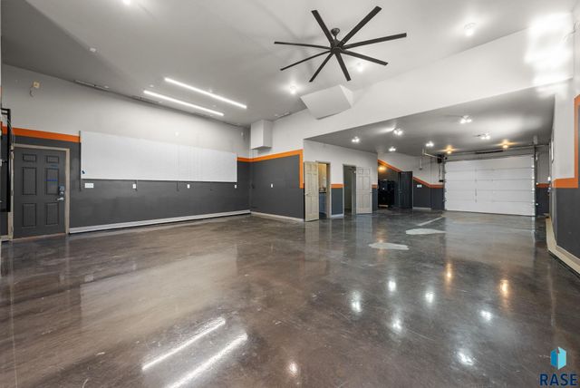 7624 S Courtyard Cir Circle, Sioux Falls, SD 57108