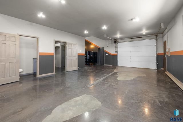 7624 S Courtyard Cir Circle, Sioux Falls, SD 57108