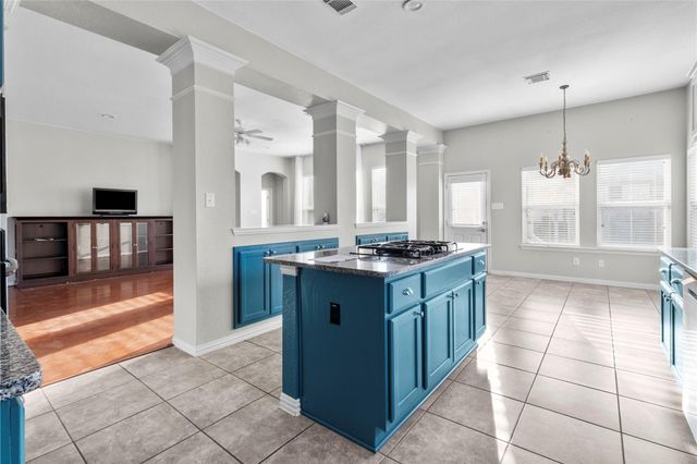 2519 46th Street, Galveston, TX 77551