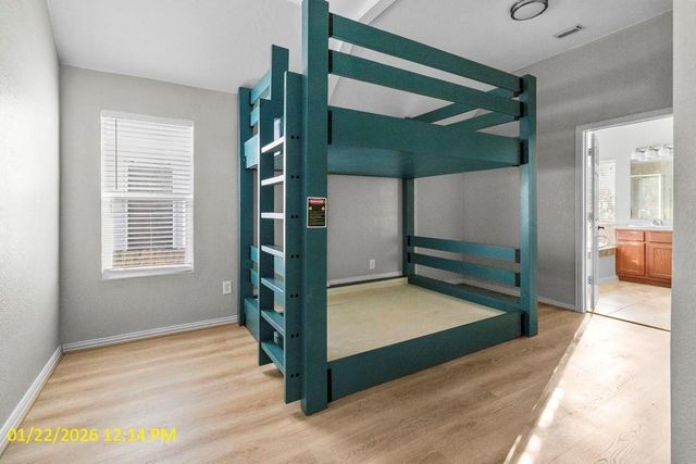 2519 46th Street, Galveston, TX 77551