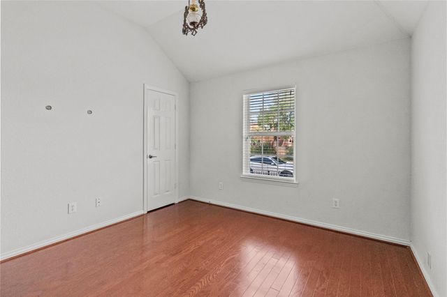 2519 46th Street, Galveston, TX 77551