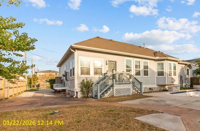 2519 46th Street, Galveston, TX 77551