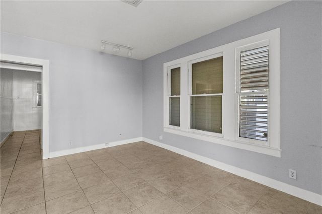 2519 46th Street, Galveston, TX 77551