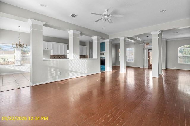 2519 46th Street, Galveston, TX 77551