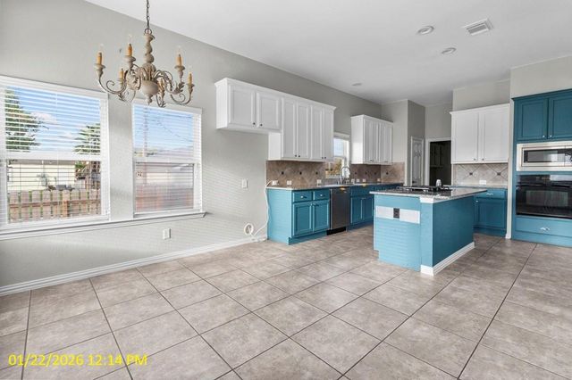 2519 46th Street, Galveston, TX 77551