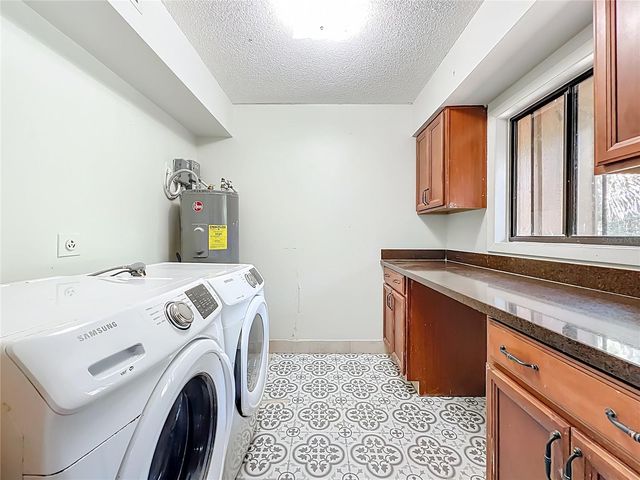 233 CROWN OAKS WAY 233, Longwood, FL 32779