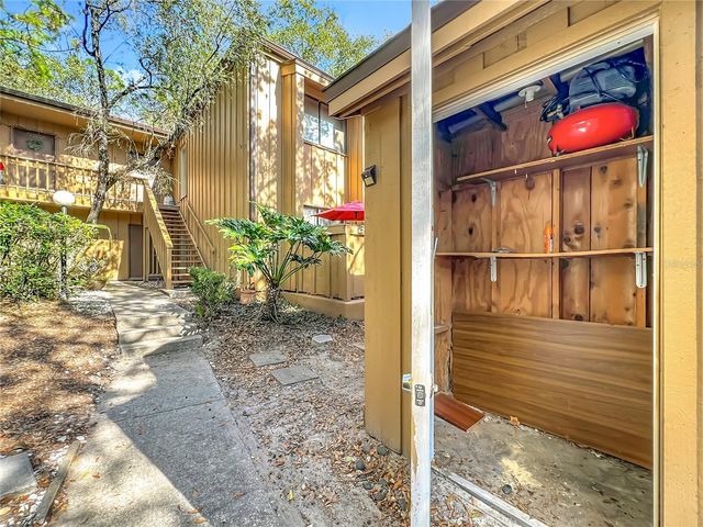 233 CROWN OAKS WAY 233, Longwood, FL 32779