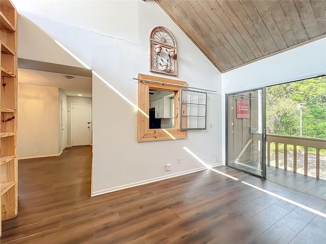 233 CROWN OAKS WAY 233, Longwood, FL 32779