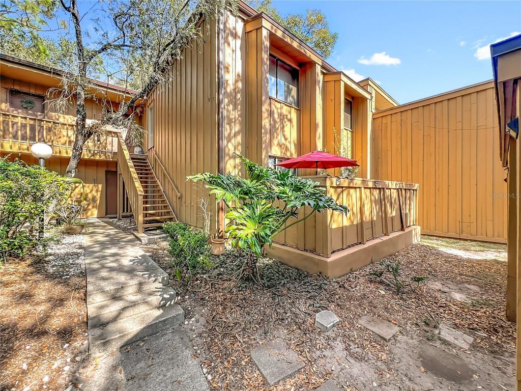 233 CROWN OAKS WAY 233, Longwood, FL 32779