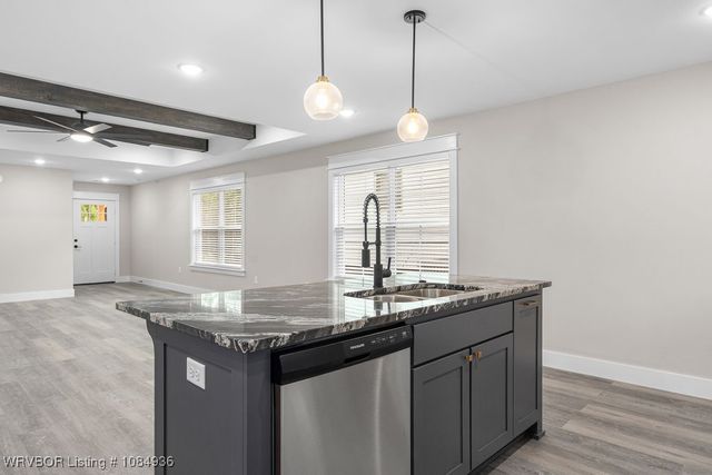 1005 N 16th Street, Fort Smith, AR 72901